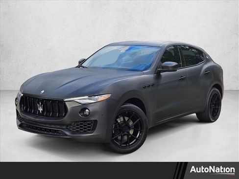 Used 2019 Maserati Levante image 1
