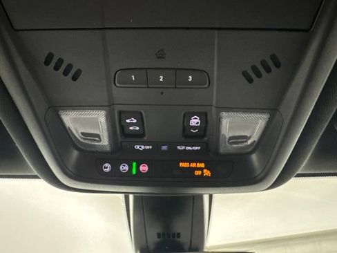 Used 2023 Chevrolet Blazer RS w/ Driver Confidence II Package FWD image 23