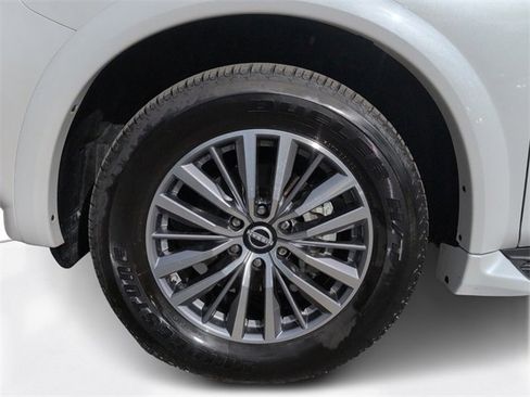 Certified 2024 Nissan Armada SL w/ Captain's Chairs Package image 8