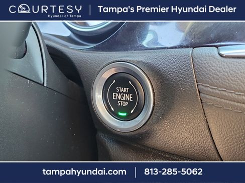 Used 2022 Buick Encore GX Select image 25