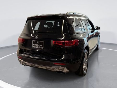 Used 2023 Mercedes-Benz GLB 250 4MATIC image 4