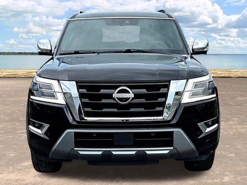 Used 2021 Nissan Armada Platinum w/ Captain's Chairs Package RWD image 2