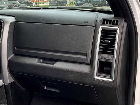 Used 2022 RAM 1500 Classic Warlock w/ Electronics Group image 13