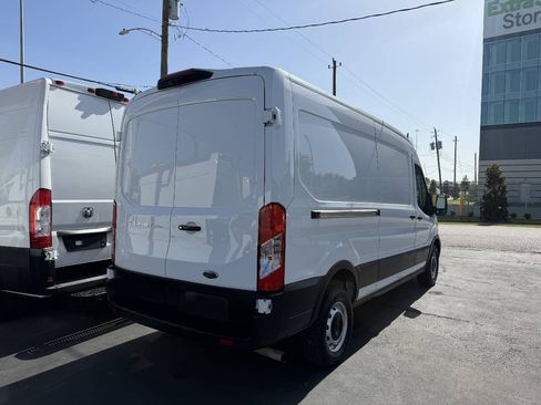 Used 2023 Ford Transit 250 Medium Roof w/ Load Area Protection Package RWD image 6