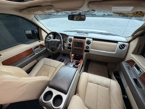 Used 2010 Ford F150 Lariat RWD image 7