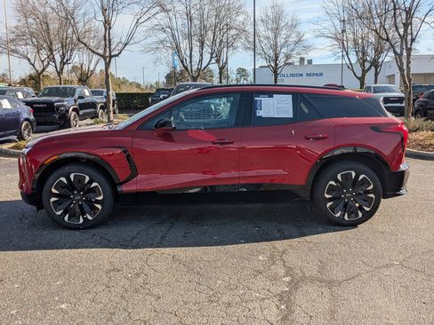 Certified 2024 Chevrolet Blazer EV RS image 6