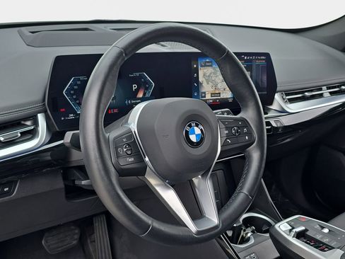 Used 2023 BMW X1 xDrive28i w/ Premium Package AWD/4WD image 19