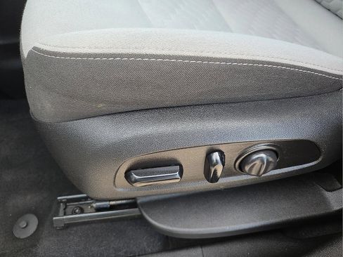 Certified 2020 Chevrolet Equinox LT AWD/4WD image 14