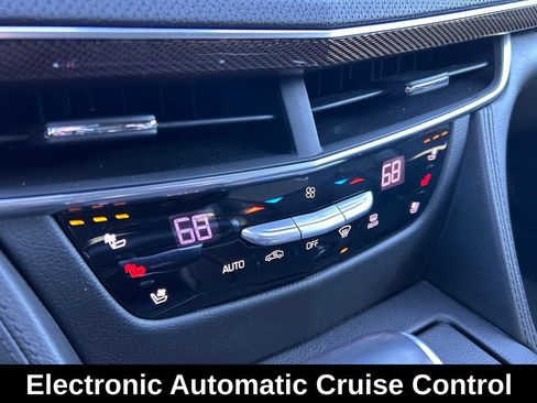 Certified 2017 Cadillac CT6 Luxury image 32