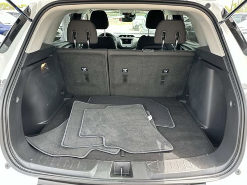 Certified 2023 Chevrolet TrailBlazer LT AWD/4WD image 9
