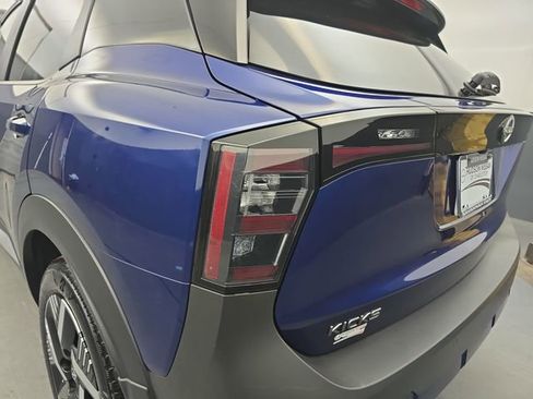 Used 2025 Nissan Kicks SV image 18