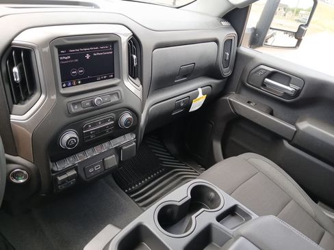 New 2026 Chevrolet Silverado 2500 Custom w/ Custom Value Package AWD/4WD image 50