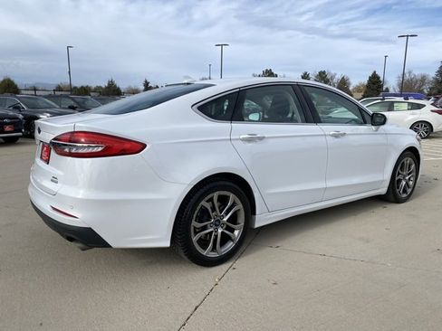 Used 2019 Ford Fusion SEL image 5
