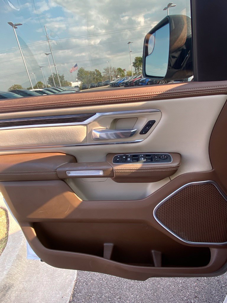 Used 2020 RAM 1500 Laramie RWD image 21