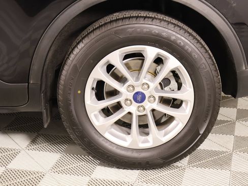 Used 2022 Ford Escape SE FWD image 17
