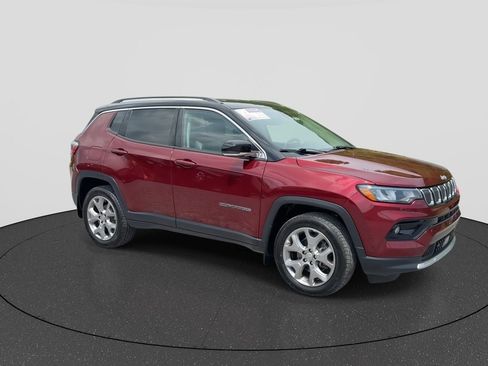 Used 2022 Jeep Compass Limited AWD/4WD image 2