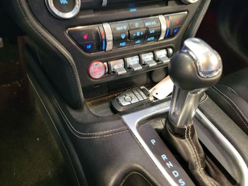 Used 2018 Ford Mustang Premium w/ Equipment Group 201A image 10