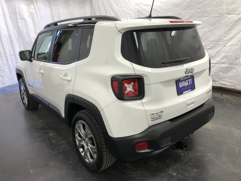 Used 2022 Jeep Renegade Limited image 5