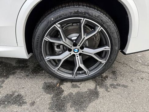 New 2026 BMW X5 xDrive50e w/ M Sport Package image 18
