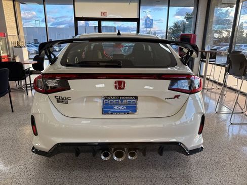 New 2025 Honda Civic Type R image 4
