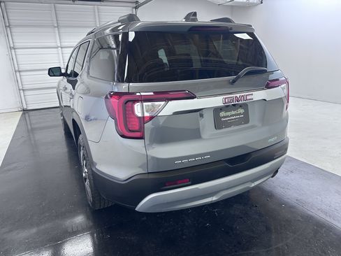 Used 2020 GMC Acadia SLE w/ Driver Convenience Package FWD image 15