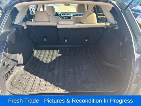 Used 2017 Subaru Outback 2.5i Premium AWD/4WD image 19