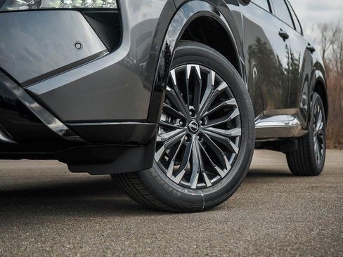 New 2026 Nissan Rogue Platinum w/ Platinum Premium Package AWD/4WD image 6