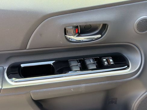 Used 2016 Toyota Prius C Persona Series FWD image 23