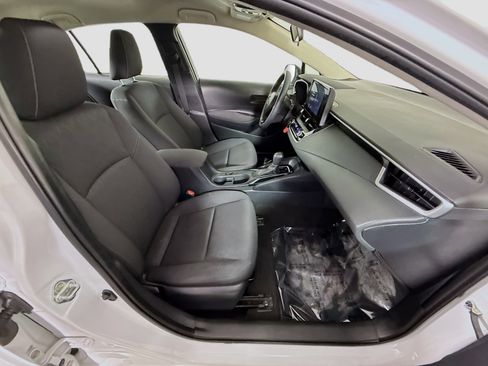 Used 2023 Toyota Corolla LE w/ Carpet Mat Package (TMS) FWD image 28