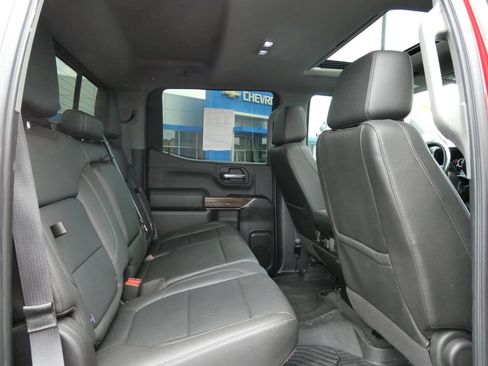 Used 2022 Chevrolet Silverado 1500 LT Trail Boss w/ LT Trail Boss Premium Package AWD/4WD image 16