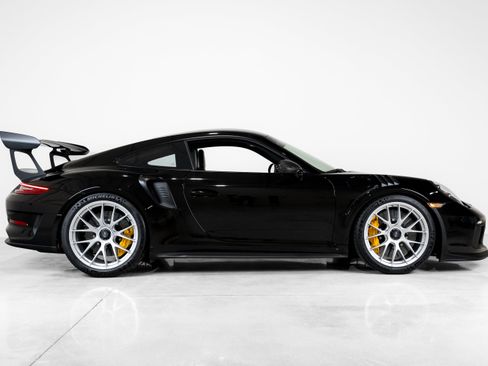 Certified 2019 Porsche 911 GT3 RS RWD image 22