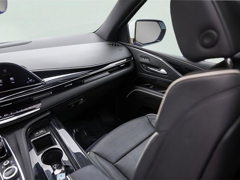 Used 2023 Cadillac Escalade Sport image 33