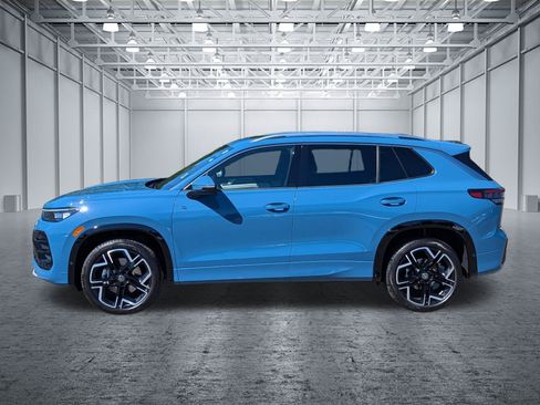Certified 2025 Volkswagen Tiguan SEL R-Line AWD/4WD image 2