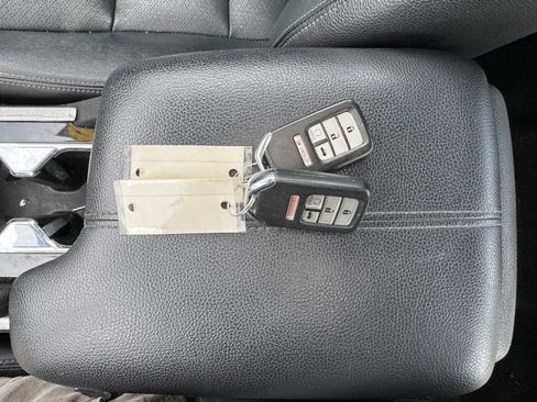 Used 2016 Honda Accord EX-L image 18