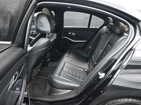 Used 2020 BMW 330i xDrive Sedan w/ Premium Package image 32