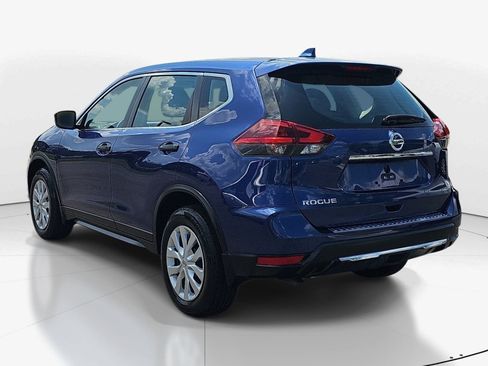 Used 2018 Nissan Rogue S AWD/4WD image 6