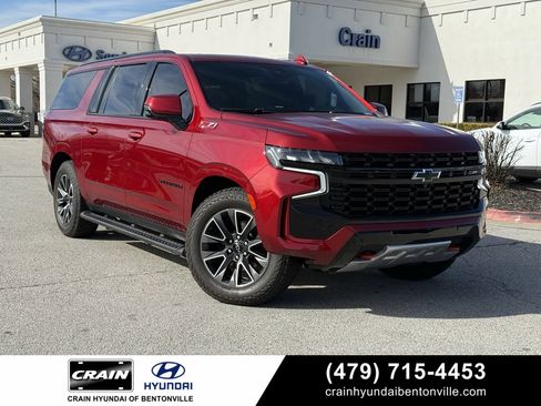 Used 2023 Chevrolet Suburban Z71 w/ Z71 Off-Road Package image 1