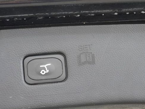 Used 2024 Ford Edge Titanium AWD/4WD image 29