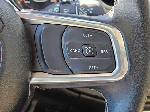 Used 2023 Jeep Wrangler Sahara image 19