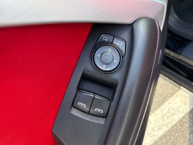 Used 2021 Chevrolet Camaro SS RWD image 22