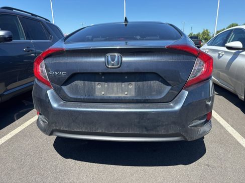 Used 2017 Honda Civic EX image 4