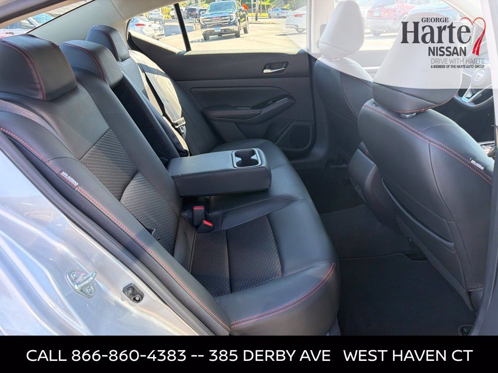 Certified 2024 Nissan Altima 2.5 SR w/ SR Premium Package AWD/4WD image 27
