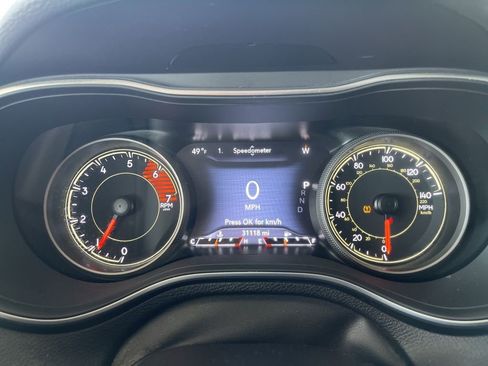 Used 2022 Jeep Cherokee Latitude Lux image 37