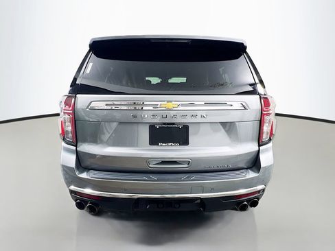Used 2023 Chevrolet Suburban Premier w/ Advanced Technology Package AWD/4WD image 8