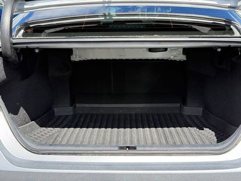 Used 2023 Toyota Camry SE w/ Cold Weather Package FWD image 11