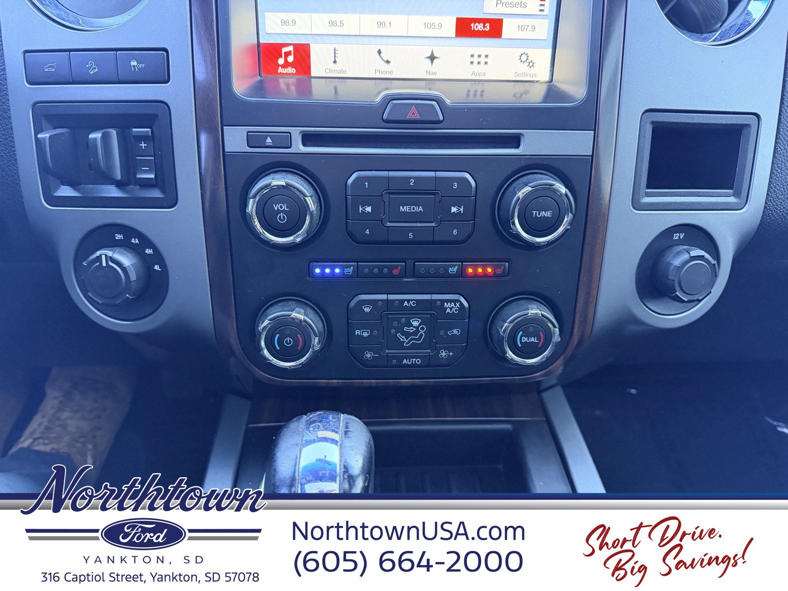 Used 2016 Ford Expedition Platinum AWD/4WD image 22