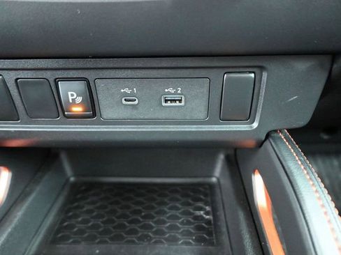 Certified 2024 Nissan Frontier PRO-4X w/ Technology Package image 9