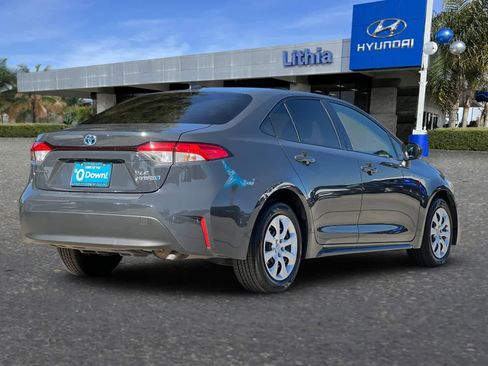 Used 2023 Toyota Corolla LE w/ Carpet Mat Package (TMS) FWD image 3
