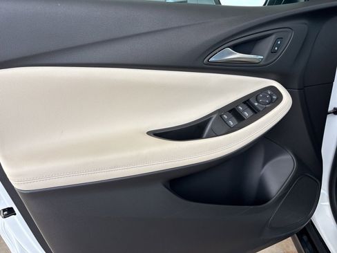 Used 2026 Buick Encore GX Sport Touring w/ Comfort Package image 9