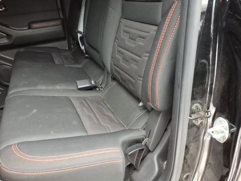 Used 2023 Nissan Frontier PRO-4X w/ Pro Convenience Package image 8